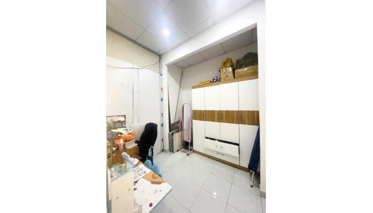 Ngộp Giảm Sốc 1 Tỷ Bán Nhà 72m2_6*12 Chỉ 3.9 tỷ Kha Vạn Cân Linh Tây Thủ Đức Hiếm Có